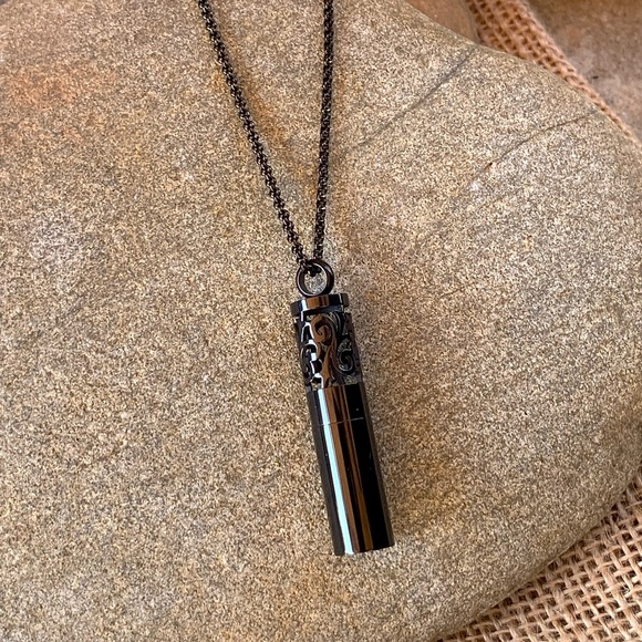 Anti-anxiety Aromatherapy Gunmetal Cylinder Pendant - Picture 2 of 2